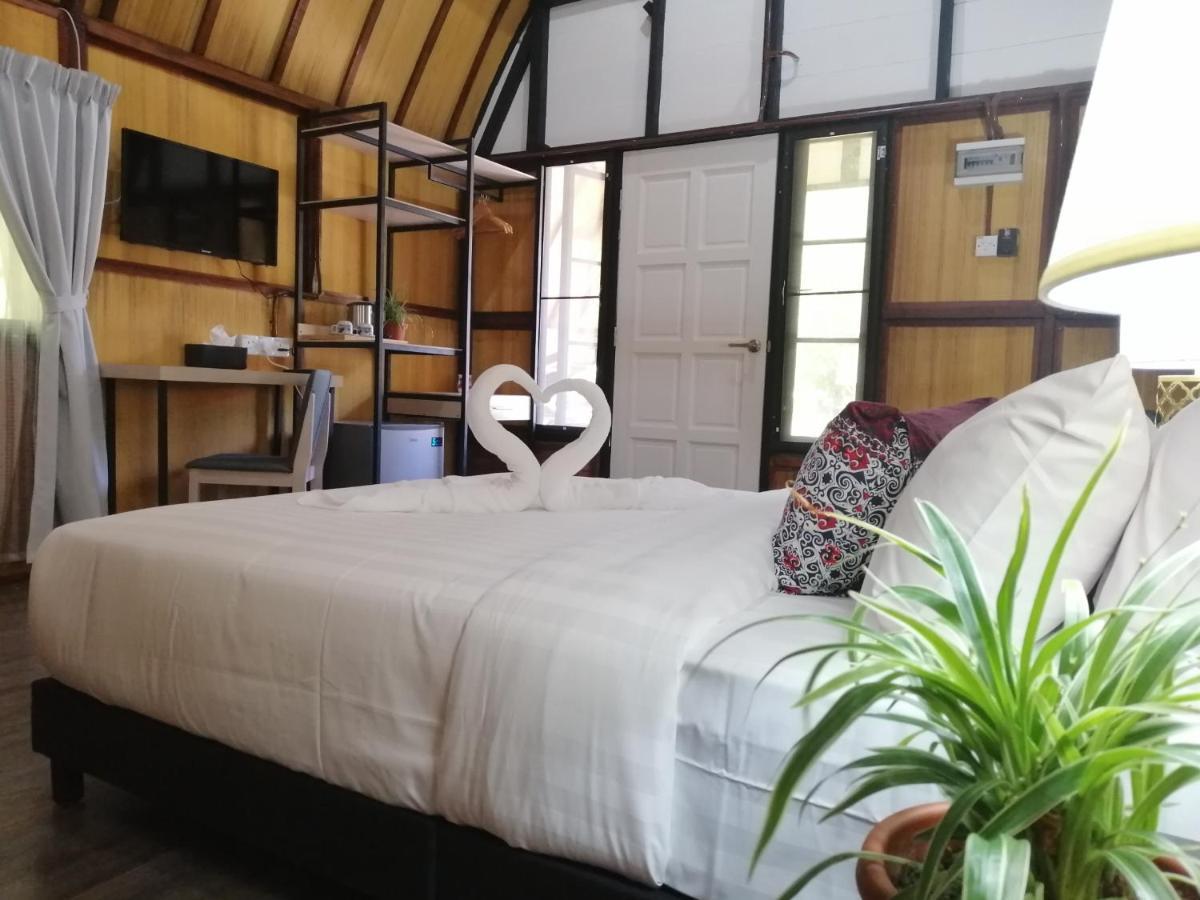 Api-Api Eco Chalet パンタイ・コック エクステリア 写真